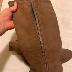 Brown boots